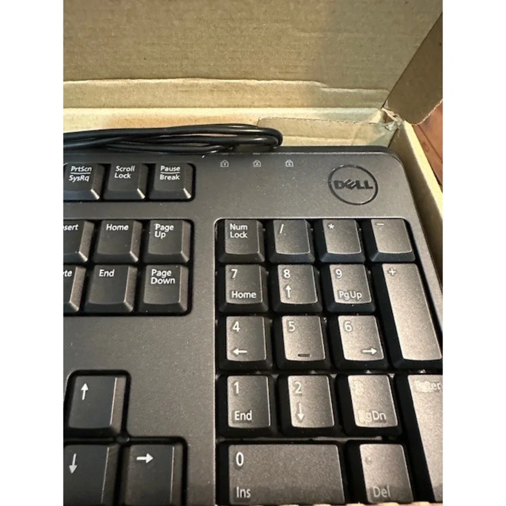 Dell KB212-B Wired USB Keyboard Black 0DJ454 QuietKey Full Size‎ QWERTY Layout